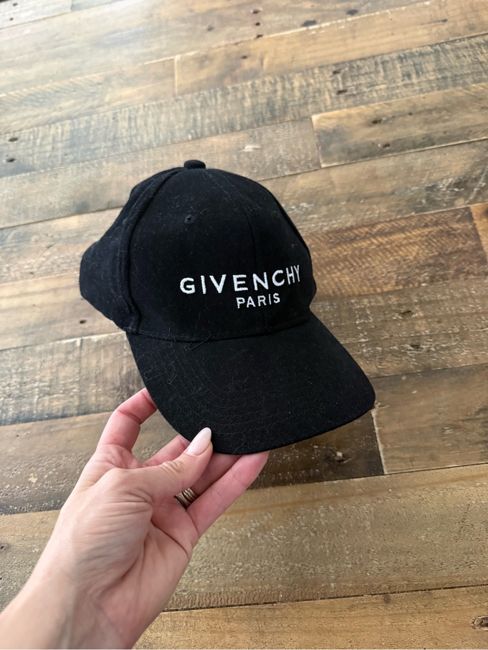 GIVENCHY Paris • Black Baseball Cap hat